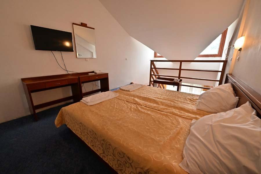 Hotel Norcev Grgeteg Экстерьер фото